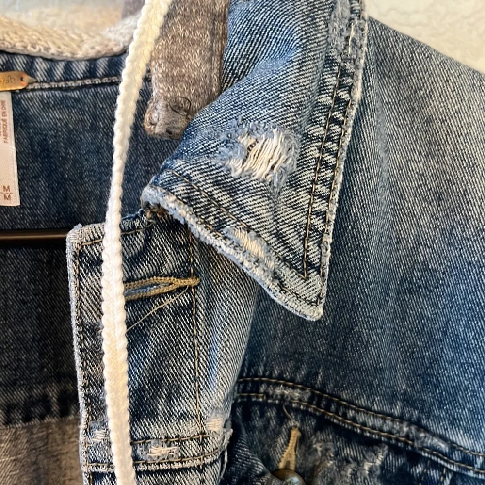 Free People distressed Denim and sweatshirt hooded jacket size M - Picture 6 of 11